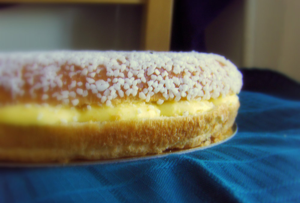 Recette de la Tropézienne : une tarte légendaire - Youcancookit.fr