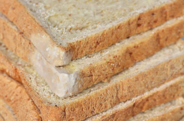 consommer pain de mie perimé